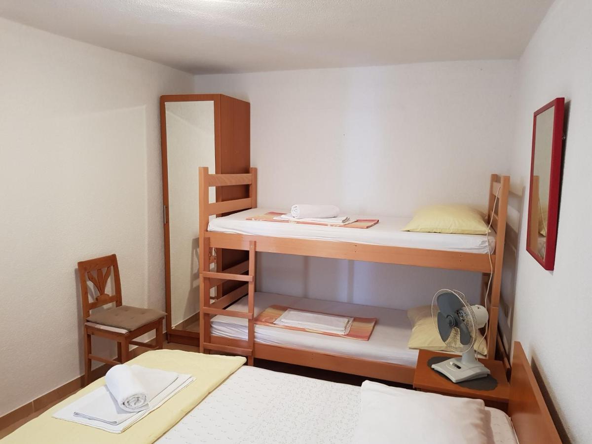 Apartmani Laguna グラダツ エクステリア 写真