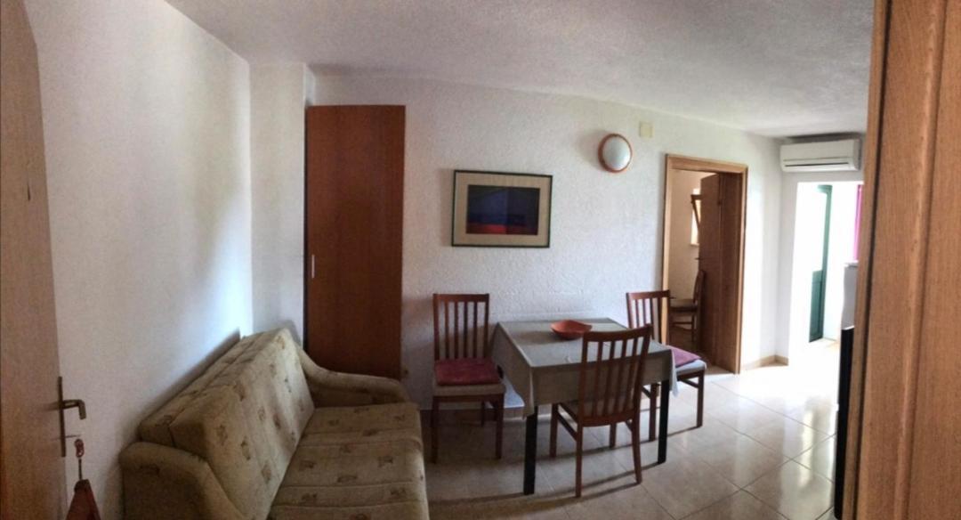 Apartmani Laguna グラダツ エクステリア 写真
